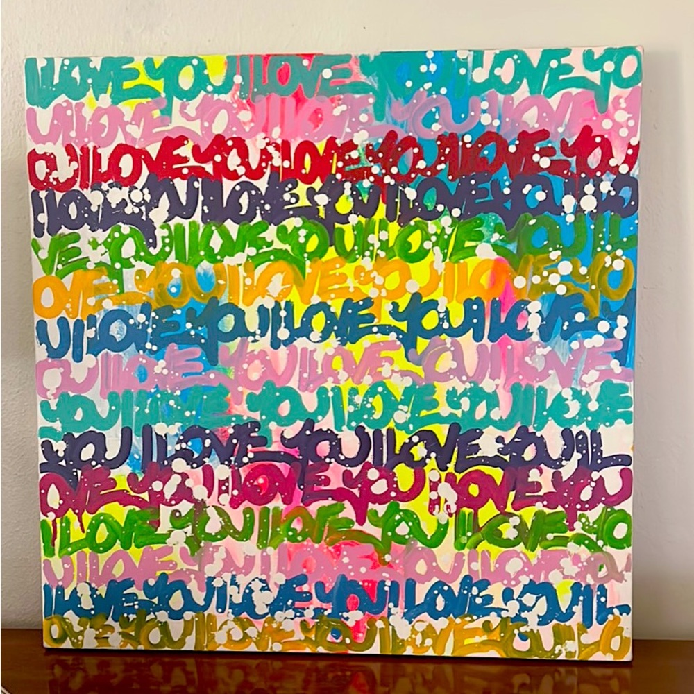 Amber Goldhammer “I love you” painting.
